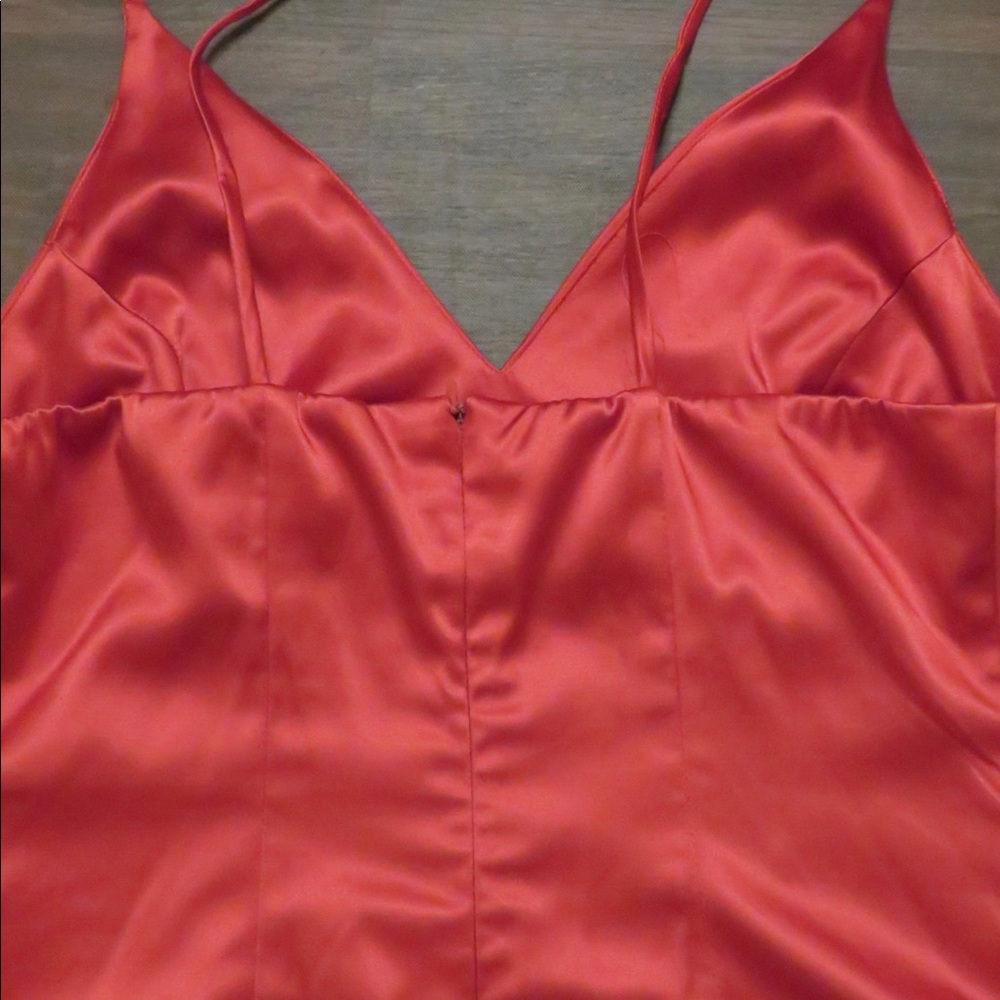 Silk dress with pockets